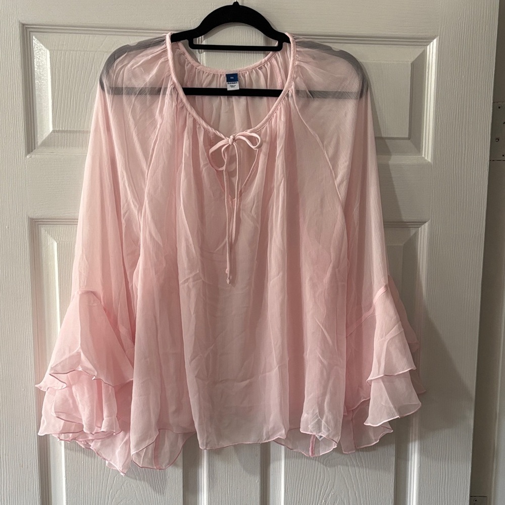 NWOT Frosty Pink Old Navy Flowy Bell Sleeve Top